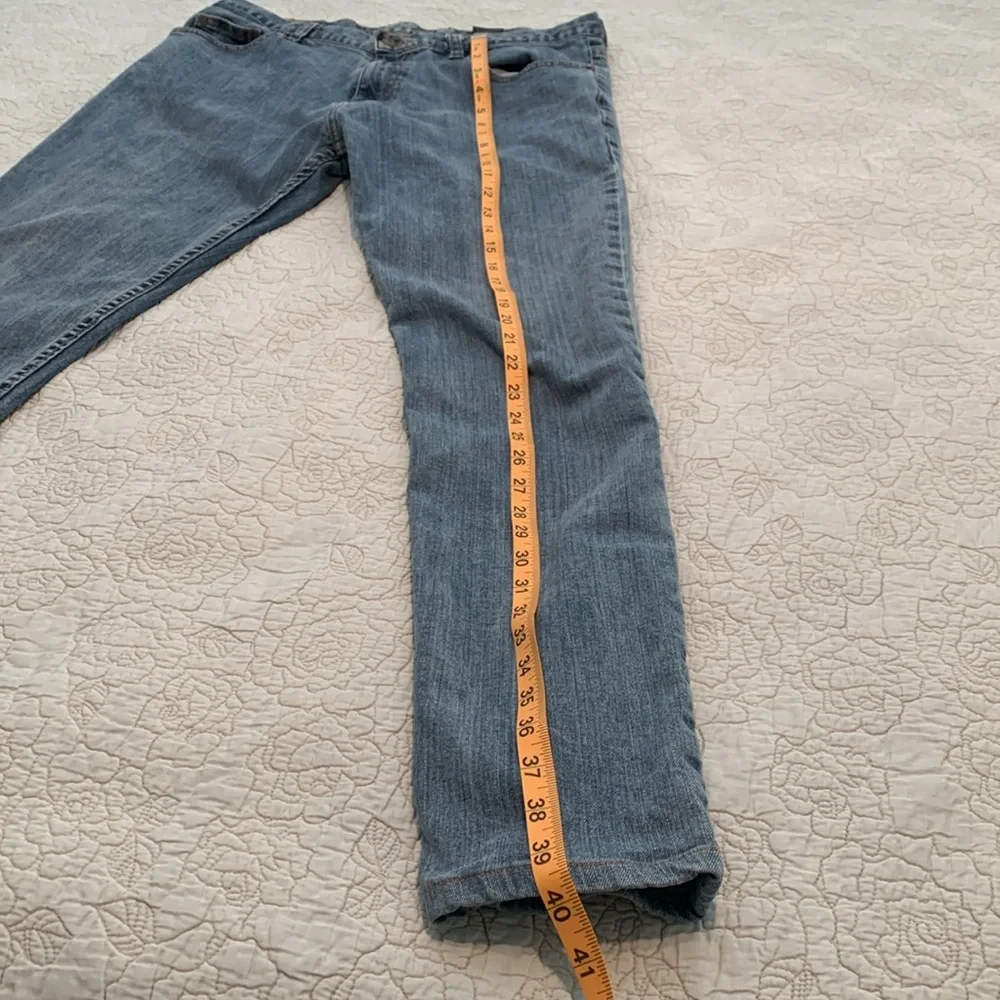 Men’s Dearborn Slim Fit Medium Wash Denim Jeans * 36 X 30